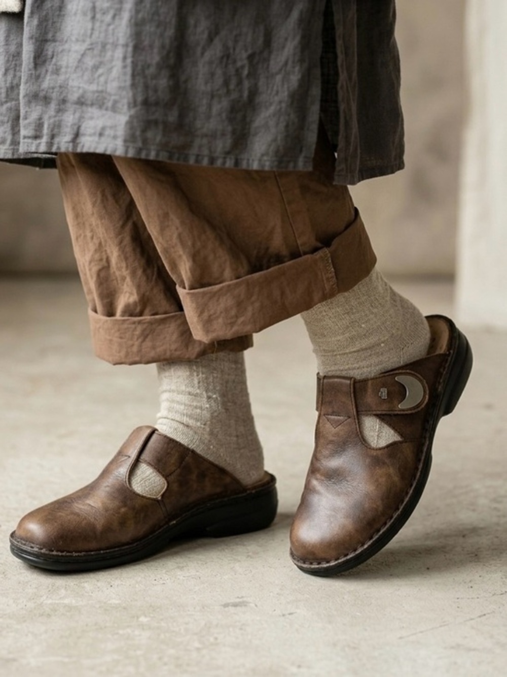 FINN COMFORT Belem Leather T Strap Orthopedic Mules Brown 37